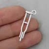 Cała stopowa kula medyczna pielęgniarka Doktor Crutch Charms 10 33 mm 100pcs AAC961314D