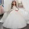 Vintage długie rękawy Blush białe sukienki dla dziewcząt na wesele księżniczka linia klejnot szyi kokardka długa pierwsza konkurs