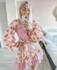 Grundläggande avslappnade klänningar Boho Inspirerade kvinnors vår sommarklänning långärmad v-ringad skiktad rufsad klänning Kvinnor Floral Print Elegant Party Dress 230719