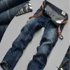 High Quanlity Men Blue Denim Designer European Star Ripped Jeans for Men Classic Retro Pants202U