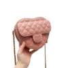 2022 Classic Mini Heart Style quiltade Vanity Bags GHW Chain Crossbody Shoulder Purse Cosmetic Case Outdoor Sacoche Pink White Blac246m