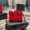 Luxury Brand Design Moda Vendita calda Donna Vera pelle Alta qualità Moda Casual Borsa per organi Borsa a tracolla o tracolla di grande capacità Consegna gratuita