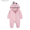 Jumpsuits New baby dinosaur hooded cotton bodysuit for boys and girls baby long-sleeved climbing suit baby bodysuit T230720