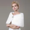 Coprispalle da sposa in pelliccia sintetica Avvolgente Capo Stole Bolero Giacche Cappotto perfetto per l'inverno Matrimonio Abiti da sposa Giacca calda bianca rossa 2019176B