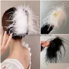 Клипы для волос Barrettes Fashion Black White Ostrich Feather Claws 2023 Осенний Зимний корейский плюшевый пушистый клип.