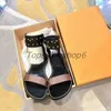 Sandals Calf Leather outsole Women lady Nomad Studded ankle strap Strappy Flat Loafer Sandal Shoes Size 35-41