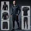 Tute da uomo Mens Compression Sportswear Set Gym Running Abbigliamento sportivo Maglietta attillata Leggings in lycra Pantaloncini atletici Fitness Rash Guard Kit J230720