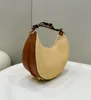 Sacs de chaîne de créateurs sacs à main de la lune Fashion Paille plaitée Sac sous bras de luxe