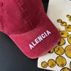 Bordado de letras Gorra de béisbol Luxe Sombra ajustable Sombreros para el sol Mujeres Hombres Rasgado Hip Hop Algodón Sombrero para el sol