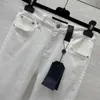 Denim Frauen Jeans Designerin weiße Hosen Designer-Hosen hochwertiger Kleidung Blumendruck Rohkante