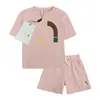 En stock Designer Enfants Vêtements Ensembles T-Shirt Pantalon Ensemble Marque impression Enfants 2 Pièce pur coton Vêtements bébé Garçons fille Mode Appare taille 90-160