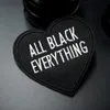 Corazón negro Size7 5x7 9cm parche para ropa hierro en bordado coser apliques lindo tela insignia DIY accesorios de ropa 311g
