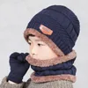 Cappellini da ciclismo 2023 Guanti invernali per cappello e sciarpa lavorati a maglia per bambini 3 IN 1 Set Boy Girls Kids Warm Cappelli di peluche Berretto da sci all'aperto Sciarpe di moda