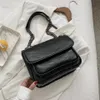 Designer średnia skórzana skórzana torba na ramię przednią klapę metalowe torby łańcuchowe ze skóry 498894296U
