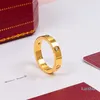 Anillo de los amantes del diseñador de la marca de boda de acero de titanio para las mujeres Anillos de compromiso de zirconia de lujo para hombres Regalos de joyería PS8401 CZ Moda A288N