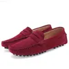 Jurk Schoenen Mannen Casual Suède Loafers Zwart Effen Leer Rijden Mocassins Gommino Slip op Mannen Loafers Schoenen Mannelijke Loafers Big Size46 L230720