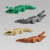 Blocos Mini Animal Bloco de Construção Brinquedos Crocodilo Tubarão Leopardo Vaca Tigre Blocos de Construção Tijolos Crianças Brinquedos de Presente de Natal Decoração de Casa R230720