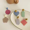Baumelnde Ohrringe U-Magical Übertriebener Harz-Mehrfarbenstreifen-Gitter-Ohrring für Frauen INS Liebes-Herz-Blumen-geometrischer Schmuck
