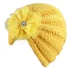 16*14 CM, cómodos y cálidos gorros de lana a rayas de punto para niños pequeños, gorro de moda con flores de diamantes de imitación para recién nacidos, accesorios para el cabello dulces