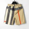 Hommes Shorts Designer Summer Femmes Hommes Shorts rayés sont élégants Short de bain Casual Sports Gym Séchage rapide Homme Pantalon de plage Noir et blanc Asiatique 46654