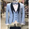 Smoking de noivo azul claro para homens ternos xale preto lapela um botão 3 peças terno blazer baile de formatura jaquetas colete calças B240P