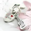 S925 Sterling Silver I Love Music Guitar Dangle Charm Bead avec émail rouge Convient aux bijoux européens Pandora Bracelets Colliers Pen221w