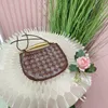 Épaule tissé botteega Designer Venet Lady Mini Botteega Sac Bags Sacs Small Classic Baucher Designer Mini 2023 Paquet Cassettes Woven Belt Plaid Mout Z Rfrf