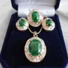 Emerald Green Jade 18kgp Cubic Zirconia Pendant Halsbandörhängen Ring Set316y
