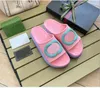 Kvinnor Designer Sandaler gummiläder Slides Dress Shoe Wedges Sandal Beach Slippers Luxury Summer Platform Sandal Slide Tjock Bottom 7T5