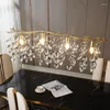 Żyrandole Kształt Klast Crystal Glass LED Wiselant żyrandol do sypialni w sypialni salon Cloakroom Loft Indoor Lighting Luminaria LUSTRES
