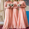 2020 Modest Coral Mangas Longas Renda Vestidos De Dama De Honra Longos Tamanho Grande Chiffon Ruched Dama de Honra Muçulmana Vestidos de Convidados de Casamento BM19239P