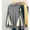 여성 스웨이터 여성 캐주얼 스웨터 대비 색상 패턴 오버 사이즈 풀오버 셔츠를 돌리는 칼라 V- 넥 여성 따뜻한 2023 블라우스