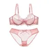 Broderie de mode Bras Sous-vêtements Femmes Set Plus Lingerie Sexy Sexy C D Cup UltraHin Transparent Bra Panties Lace Bra Set Black 2232N