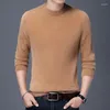 Maglioni da uomo Autunno e inverno Maglione di alta qualità Boutique Fashion Slim Fit Casual Collo alto Tinta unita Camicia inferiore Pullover lavorato a maglia