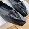 TOTEME Designer Buty Oryginalne Buty Black Buty czyste jagnięta damskie usta spitarzone plisowane pojedyncze buty owczesko -płaskie balet baletowe 2jhf
