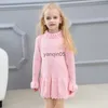 풀오버 소녀의 긴팔 스웨터 드레스 패션 코사지 니트 드레스 어린이 옷 3-7 세 hkd230724