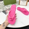 2023 sandalias de goma con clip de punta plana para mujer, zapatillas deslizantes, chanclas de suela gruesa, sandalias antideslizantes para la playa