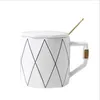 Mokken 400ML Moderne Scandinavische Stijl Mok Met Deksel En Lepel Voor Vrouwen Mannen Matte Keramische Kopje Koffie Set verjaardagscadeau Melk Thee