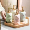 Flytande tvåldispenser 300 ml europeisk keramisk uppdelad flaska badrum schampo duschgel förvaring hem diamantformade leveranser