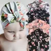 Belles fleurs motif lapin oreilles enfant en bas âge chapeaux mode à la main noué bébé bonnet casquettes imprimer chapeaux cadeaux d'anniversaire