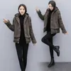 Kvinnorjackor 2023 Autumn Winter Coats and Women Short Fashion Wild Hooded Jacket Coat Velvet Single Breasted Wool