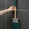 Soportes para escobillas de baño Escobilla de baño de lujo Soporte montado en la pared Cepillo de limpieza de cabeza plana de silicona Limpieza de espacios en las esquinas Juego de accesorios de baño para el hogar 230719