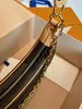 M81098 Designer LOOP tote Schoudertas halve maan Luxe portemonnee en handtas Gouden ketting clutch reizen Croissant tassen dames heren mode schouder crossbody onderarm tas