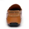 Klänningskor Autumn Winter Hot Sale Calssic Brown Men's Casual Shoes Loafers Bekväma läderkörskor för män Mjuka lägenheter Skor Male L230720