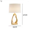 Lampade da tavolo American Luxury Gold Lustre Art Lampada decorativa LED E27 Camera da letto Comodino Moderno minimalista Luci da scrivania Livng / Model Room Bar