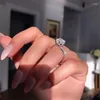 Cluster Rings Ins Jóias de luxo mais vendidas Real 925 Sterling Silver Almofada Forma Branco Topázio CZ Diamante Gemstones Mulheres Anel de Coroa de Casamento