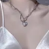 Collane con ciondolo Collana a cuore diviso Opale Metallo Colore argento Perla a più strati per le donne 2023 Regalo di gioielli eleganti alla moda