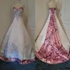Vintage Roze Camo Trouwjurken Sweetheart Gothic Lace-up Corset Top Kant Kralen Borduurwerk Land Bruid Jurk Plus Size257r