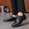 Günstige echtes Leder Herren-Kleiderschuhe 2023, handgefertigt, bequem, Marke, elegante schwarze Derby-Leder-Hochzeits-Social-Schuhe für Herren