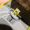 Anneaux de mariage Argent 925 Original Diamant Test Passé 1 Carat Brillant Cut Ovale Jaune Anneau pour Femmes Gemme Bijoux Cadeau 230721